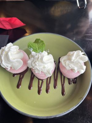 Strawberry mochia  at Běndì Wok N' Bar in Columbus