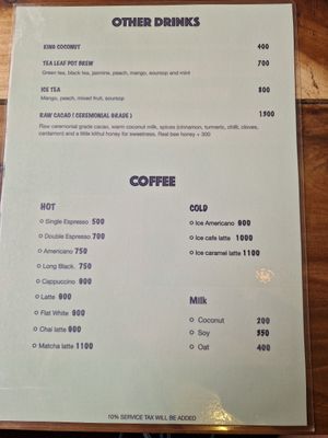 Drinks at Fruit Cafe in Ahangama