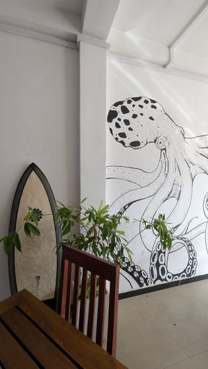 Laden at Larose Roti Shop in Ahangama