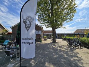 Outdoor seating at Dorpshuis D'n Ostpit in Zeeland