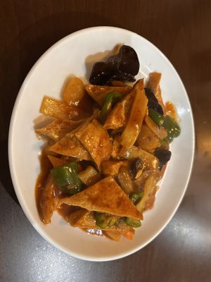 tofu in house saucee  at Vegetarian 素食 南宮  in Kyoto