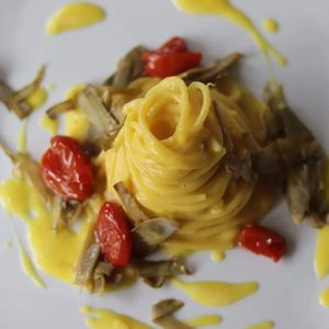 Spaghetti à la crème safranée at La Veg'It  in Seyssins