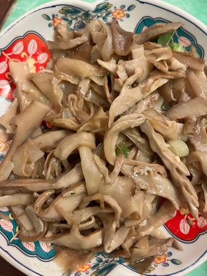 Bamboo shoots at Café China - 傾國傾城 in New York City