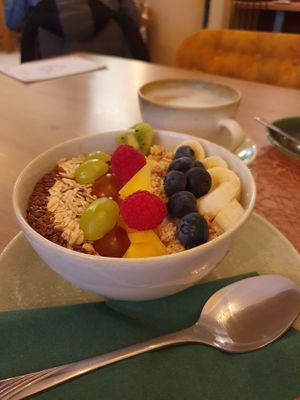 Smoothie Bowl  at Café Herzlich in Weiden