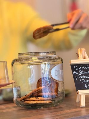 Cookies #Veganuary at fronda cafe  in Valencia