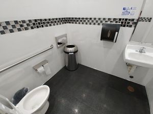 Spotless bathroom, really impressed at Veggie Garden in Mountain View