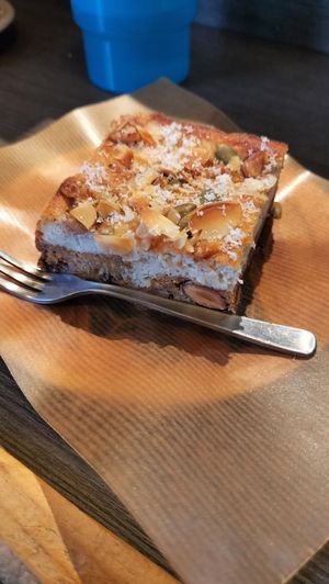 Cake at Base Island Kitchen in Osaka