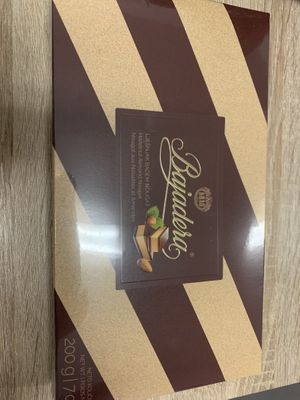 Chocolates - marked vegan  at Kwality Foods in Dublin