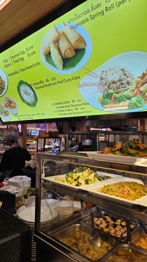  at Shine Thong Vegetarian Food - Ratchadamri Rd - ชั้น 1 โซน hug thais in Bangkok