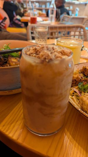 Tahini Date Smoothie at Life Alive Organic Cafe in Washington