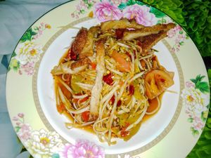 Somtam - spicy Thai papaya salad at Jay - Prajaksinlapacom Road in Udon Thani
