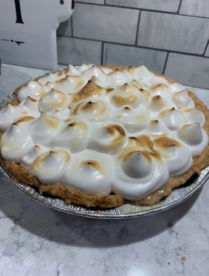 Vegan lemon meringue pie at Lovin' Every Bite in Crossville