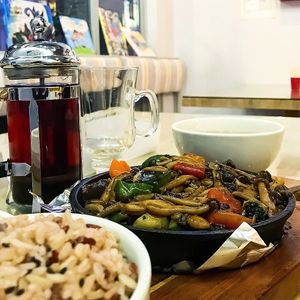 Black pepper mushroom rice set with roselle tea at Loving Hut in Central Singapore