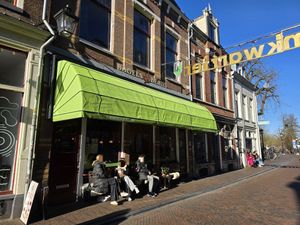 Front at Bagels & Beans - Twijnstraat in Utrecht