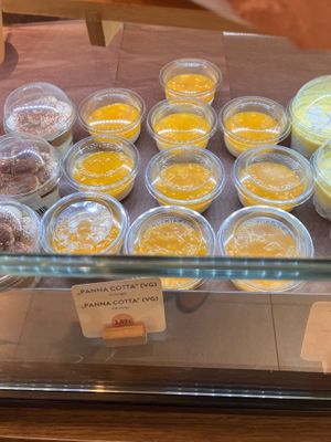 Panna Cotta with mango at Caffeine in Kaunas