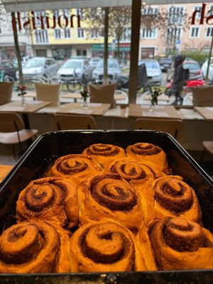   at nourish cafe - soul concept in Munich