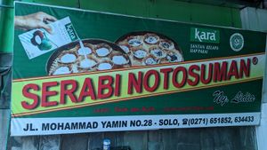 Sign board #Veganuary at Serabi Notosuman Ny. Lidia in Surakarta