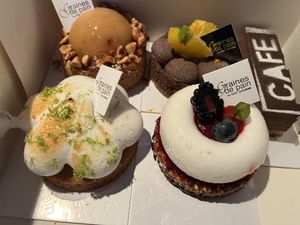 options véganes 🌱 disponibles le week-end   at Graines de Pain by Eric Gourdin in Peruwelz