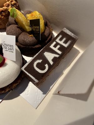 options véganes 🌱 disponibles le week-end   at Graines de Pain by Eric Gourdin in Peruwelz