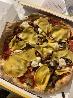 Sirgio? pizza   at Pizzeria L'Angelo in Venice