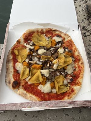 Sirio Pizza  at Pizzeria L'Angelo in Venice