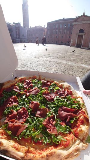 Callisto (family size) at Pizzeria L'Angelo in Venice