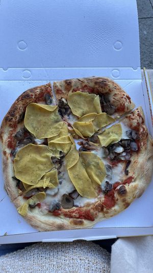 Sirio regular size   at Pizzeria L'Angelo in Venice