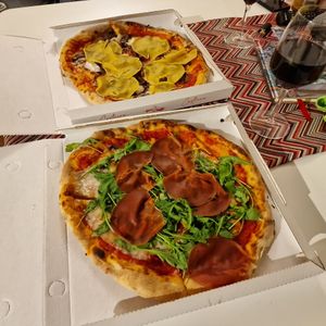 Prosciutto and seldom made vegan ham at Pizzeria L'Angelo in Venice