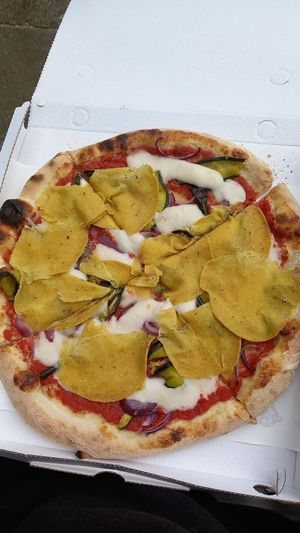 omega pizza 9,50€ at Pizzeria L'Angelo in Venice