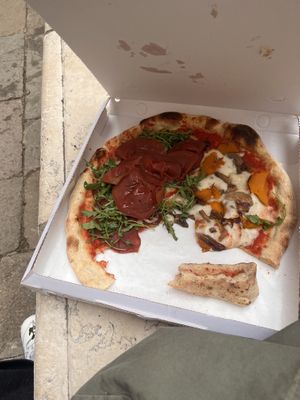   at Pizzeria L'Angelo in Venice