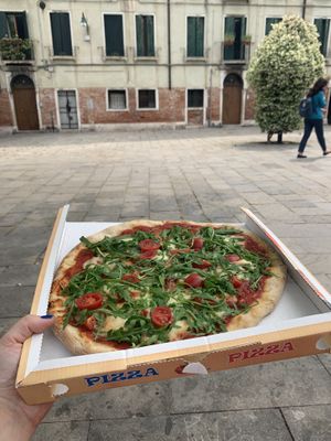 Pizza Alfa at Pizzeria L'Angelo in Venice