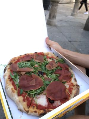 Callisto vegan pizza at Pizzeria L'Angelo in Venice