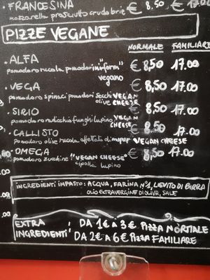 Their vegan menj at Pizzeria L'Angelo in Venice