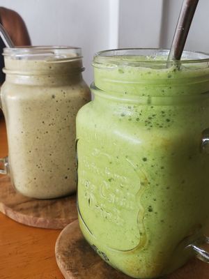 Smoothies at Eat.Co Brunchrie in Koh Phangan