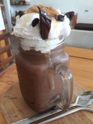 Choco Loco Freakshake at Eat.Co Brunchrie in Koh Phangan