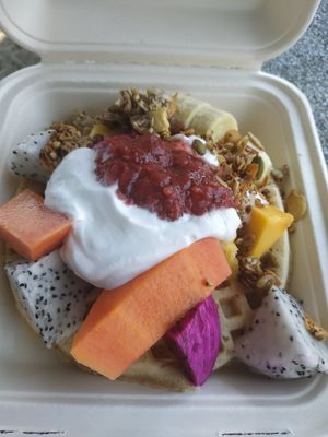 Healthy waffle 😍 delicious at Eat.Co Brunchrie in Koh Phangan