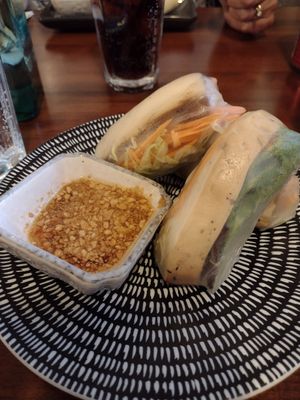 Rice paper rolls at Buddha Thai in Launceston