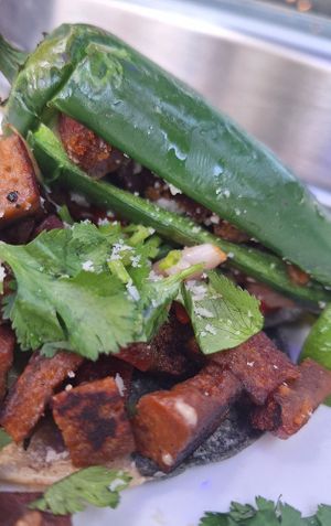 ¡Realmente delicioso! ¡Sólo miren! 🤤❤️

#Veganuary 🌱 at No Suaperro in Mexico City