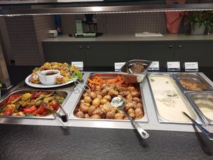 Buffet at Dhaba Beas - Kyjevská in Prague