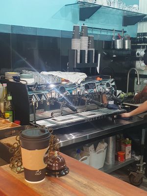 tolle Kaffeemaschine!  at One Cup in Buccoo