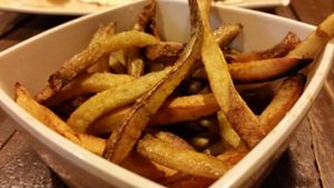 seasoned fries at Choices Cafe in Miami