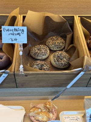 everything bagels   at Weekly Picnic - 위클리피크닉 in Anyang