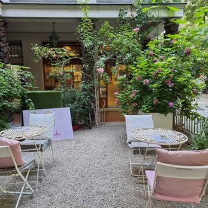 Gastgarten at CupCakes Wien in Vienna