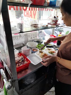 Preparing my excellent meal at Hoàng Phúc in Ho Chi Minh City