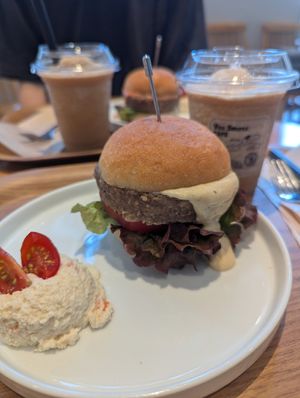  at Vee Sweets CAFE in Yokohama