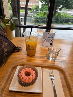  at Vee Sweets CAFE in Yokohama