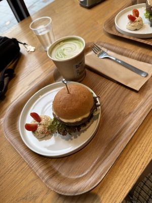   at Vee Sweets CAFE in Yokohama