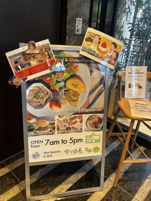   at Vee Sweets CAFE in Yokohama