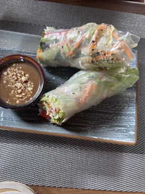 Veg spring rolls  at Onkel Ha Vegan in Muelheim-kaerlich