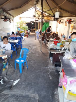 Inside. Plenty of seating at Cô Hai in Ho Chi Minh City